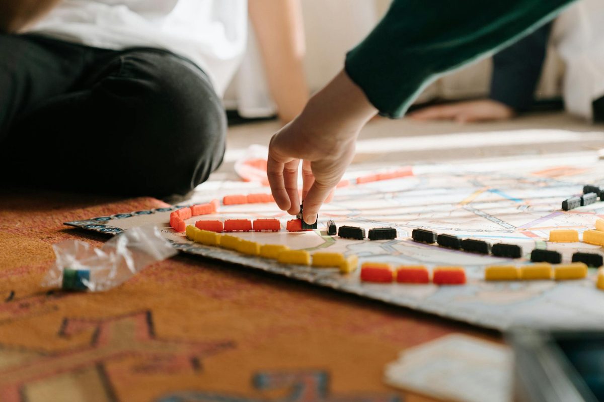10 Best Puzzles & Board Games Shopify Stores (2026)