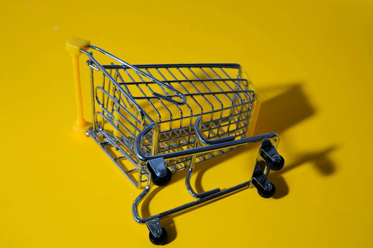 Dynamic Product Ads for Shopify: Feed Quality, Setup, and Scaling
